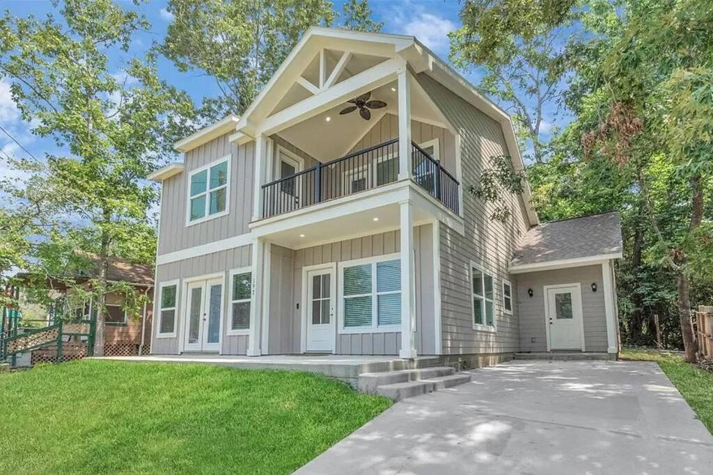 Vacation Home Lake Livingston! Onalaska Exteriör bild