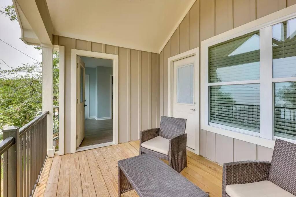 Vacation Home Lake Livingston! Onalaska Exteriör bild